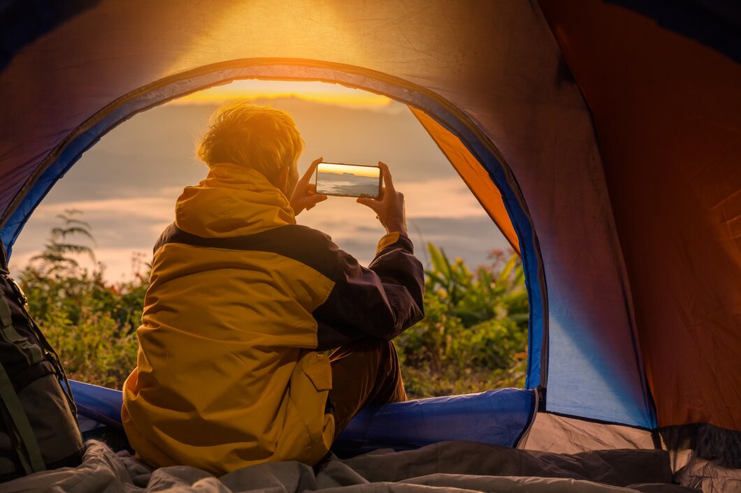 Jak wybrać idealny namiot z dodatkowym miejscem na bagaż dla twojej kolejnej przygody?