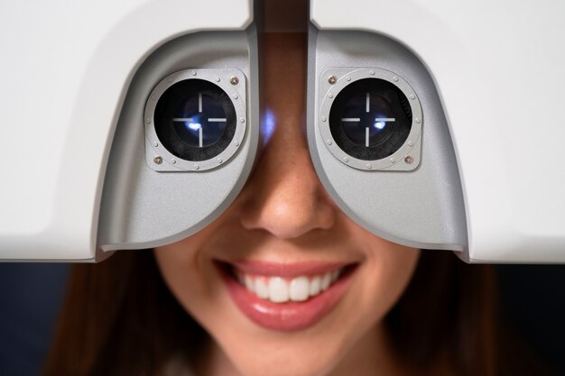 Jak różne metody korekcji wzroku laserem mogą pomóc pozbyć się okularów na dłużej?